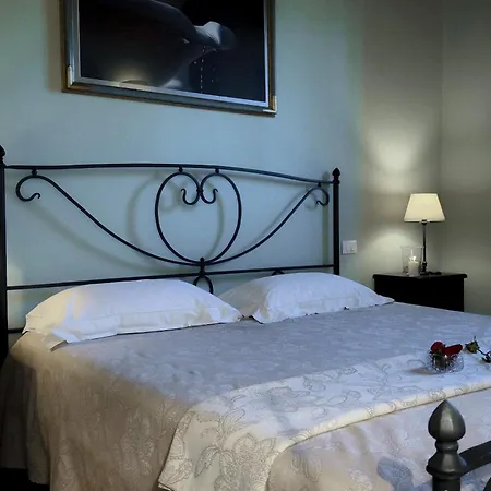 Appartamento Luce At Santa Lucia Nuova *