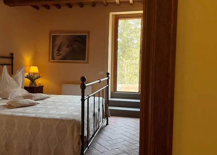 Luce At Santa Lucia Nuova